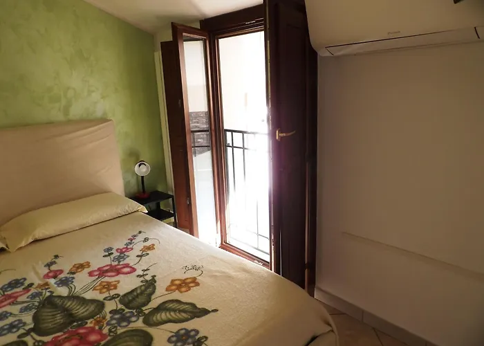 Mdm Apartamento Rávena